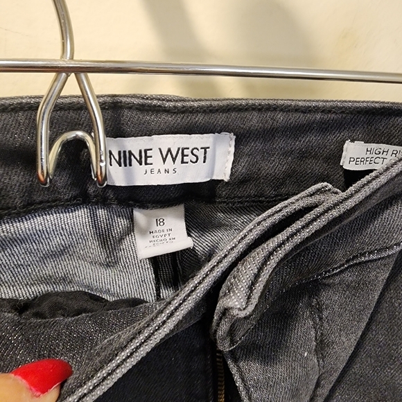 NINE WEST JEANS women's washed black high rise jeans size 18 - Picture 12 of 15